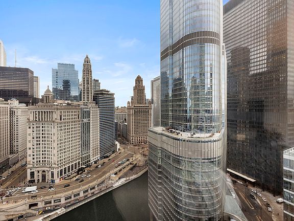 2nd image of 405 N Wabash Ave Unit 2510