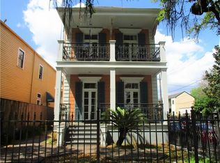 2301 St Charles Ave, New Orleans, LA 70130