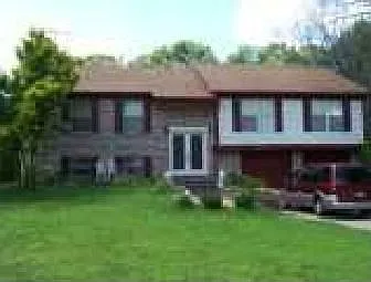 28499 Lake Park Dr photo 1