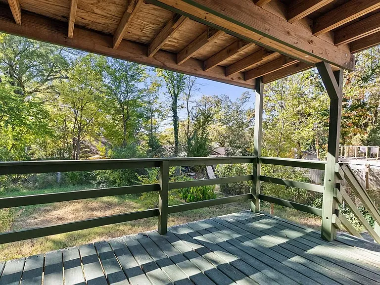 5329 Lee Ave — Photo 27