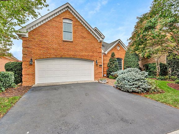 2nd image of 3345 Southwood Village Ct