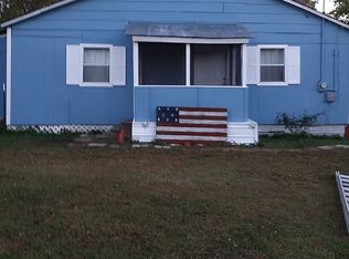 60 Hooker St, Trezevant, TN 38258