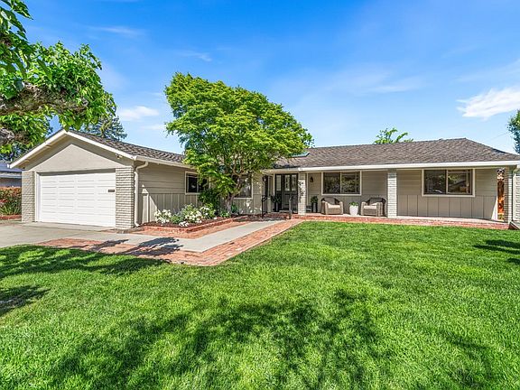 3rd image of 183 Belvue Dr