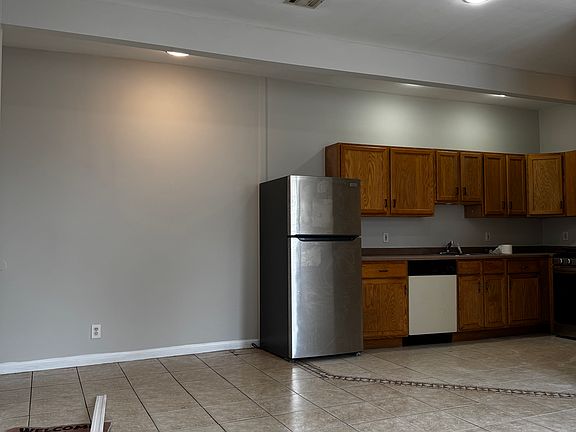 2nd image of 109 Irene St APT 1