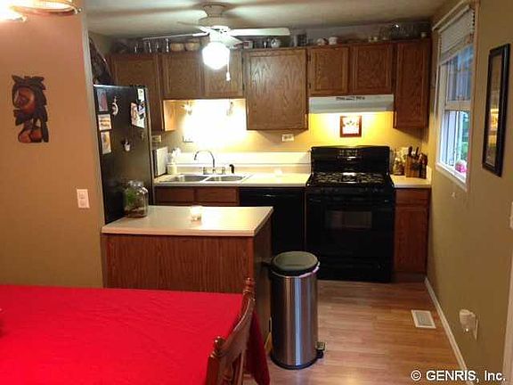 5th image of 3237 Woodfield Dr