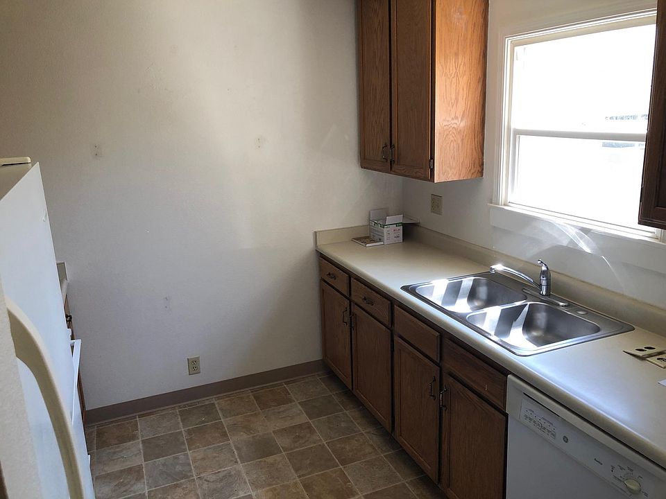 2nd image of 1220 12th St