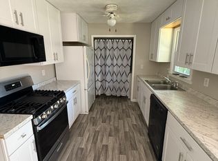4033 Garden Cir, Acworth, GA 30101