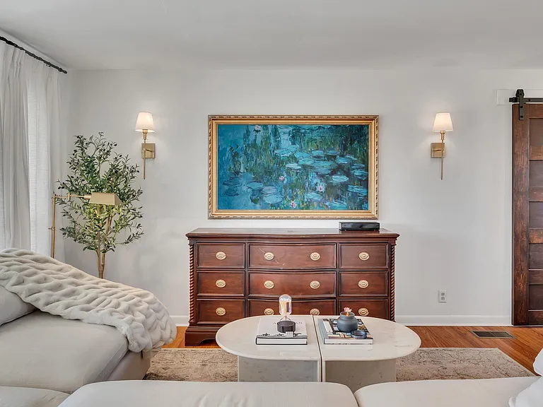 2405 Conrad Dr — Photo 1