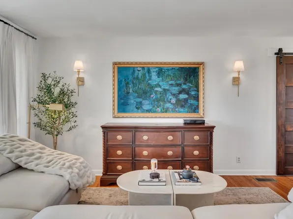 2405 Conrad Dr, Nashville, TN 37206