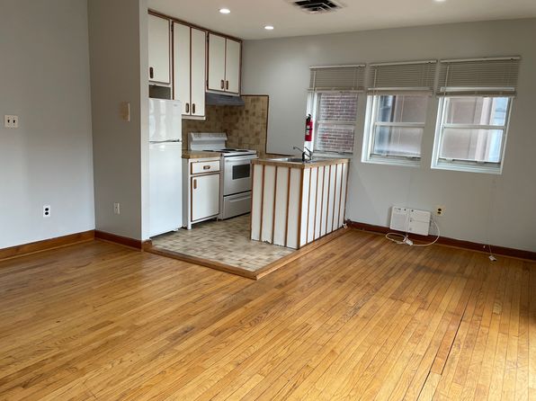 1529 S Broad St FLOOR 2