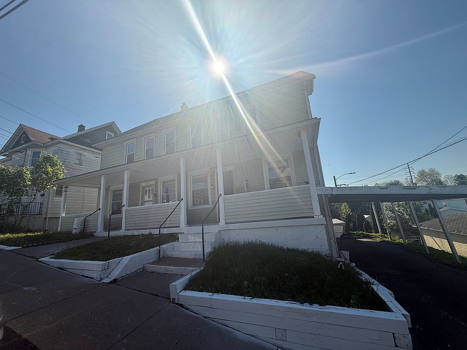 1st image of 1212 N Rebecca Ave #1210
