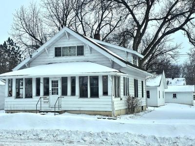 202 E 1st St, Morris, MN, 56267