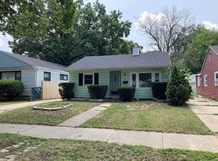 2807 W Oriole Dr, Milwaukee, WI 53209