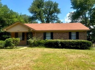 1056 Walk Rd, Memphis, TN 38109