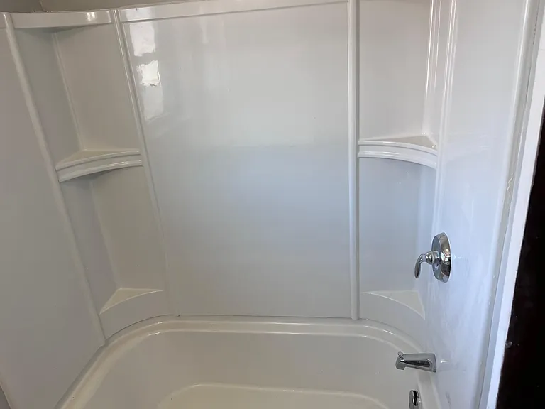 121 Oakland St — Photo 12