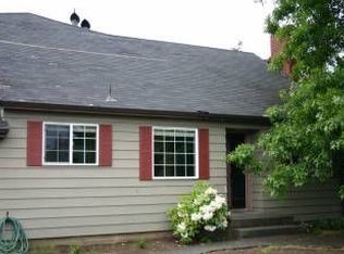 11245 SE Stark St, Portland, OR 97216