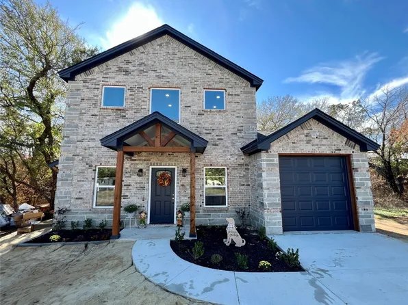 2907 Mistletoe St, Granbury, TX 76048