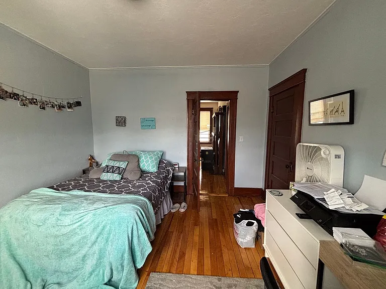 189 Grove — Photo 11