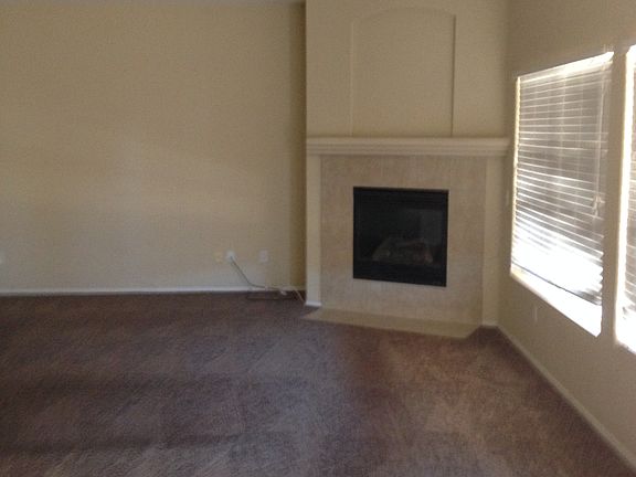 4th image of 13443 Akins St