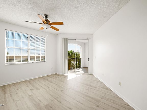 5th image of 1050 BELLA VISTA Boulevard #10-302