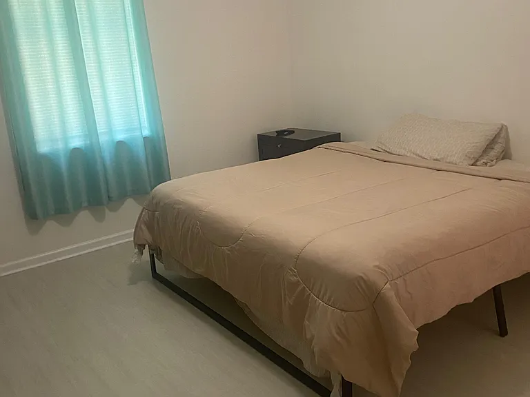 MASTER ROOM. Separate bathroom and closets