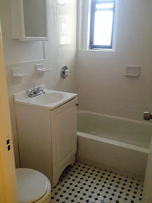 Rented by Link NY Realty | media 17