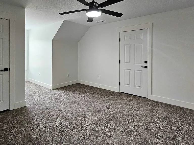 4009 Stoke Dr — Photo 14
