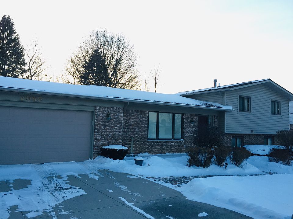 1st image of 2985 Shawnee Ln