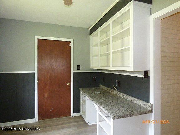 4th image of 88 E Wilderness Rd