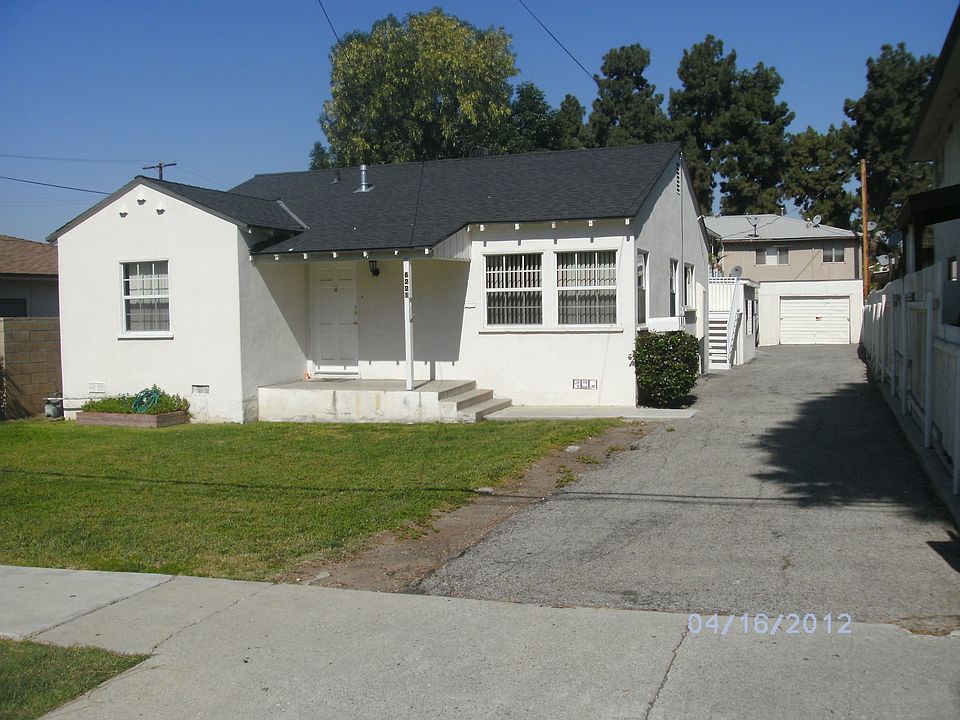 1st image of 8221 Comstock Ave