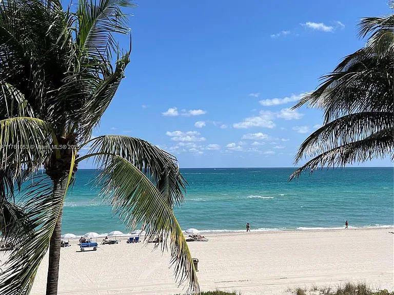 18911 Collins Ave #2607 — Photo 32