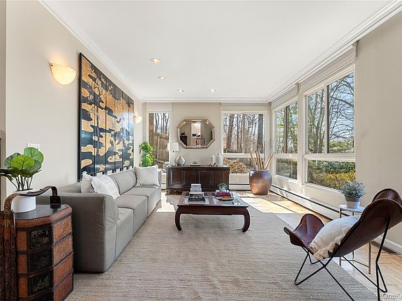 3rd image of 111 Ridge Road