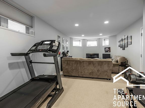 4th image of 2321 N Lister Ave #A