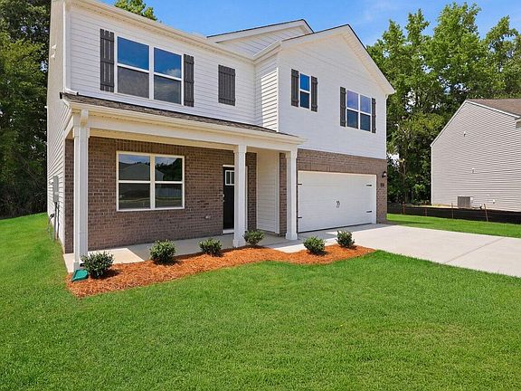2nd image of 1046 Crossway Ln