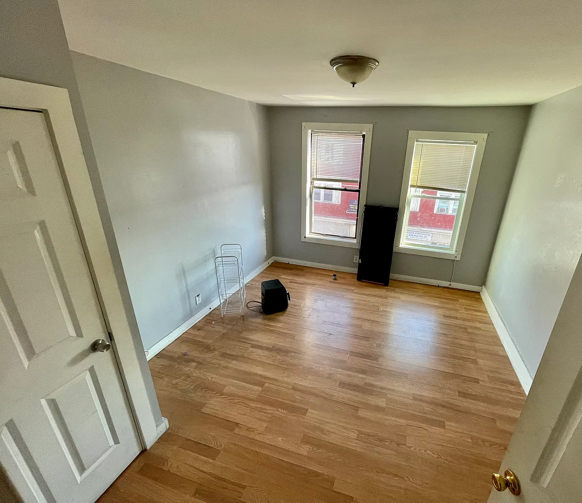 Building Photo - 701 Hallett St #3R