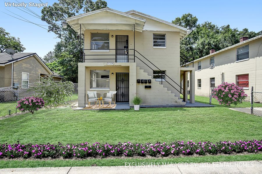 1st image of 1524 21st St W #4