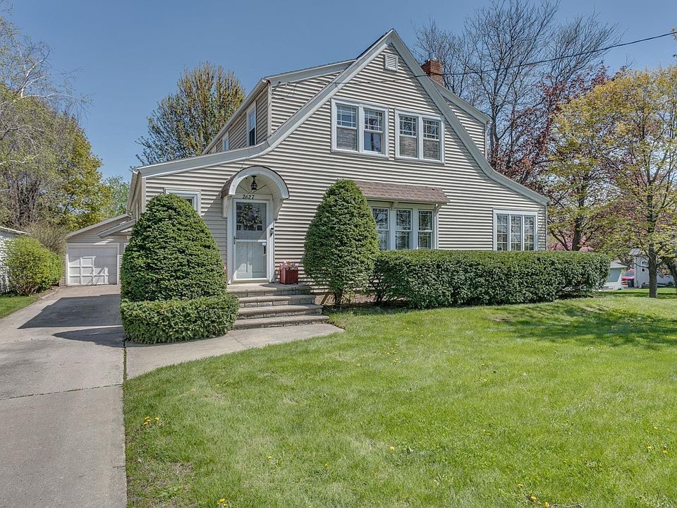 1st image of 2627 S Webster Ave