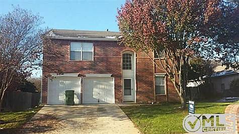 2nd image of 111 Yosemite Dr