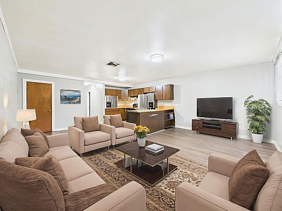 2nd image of 321 Bellot St #B