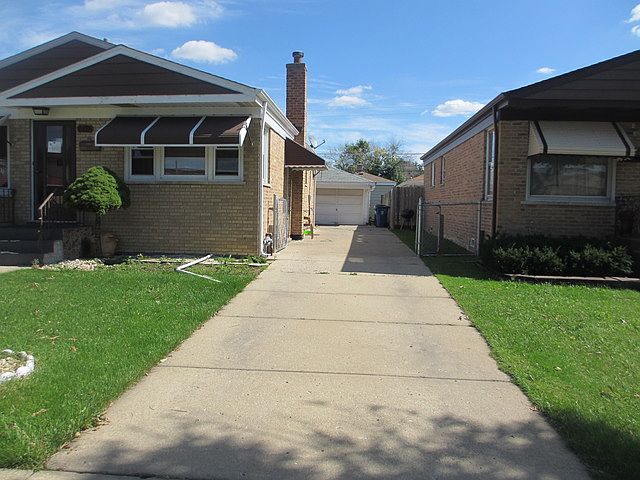 1st image of 2417 Lincoln St