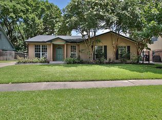 8214 Langdon Ln, Houston, TX 77036