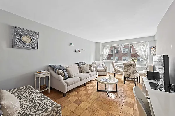 Rented by Compass | media 15