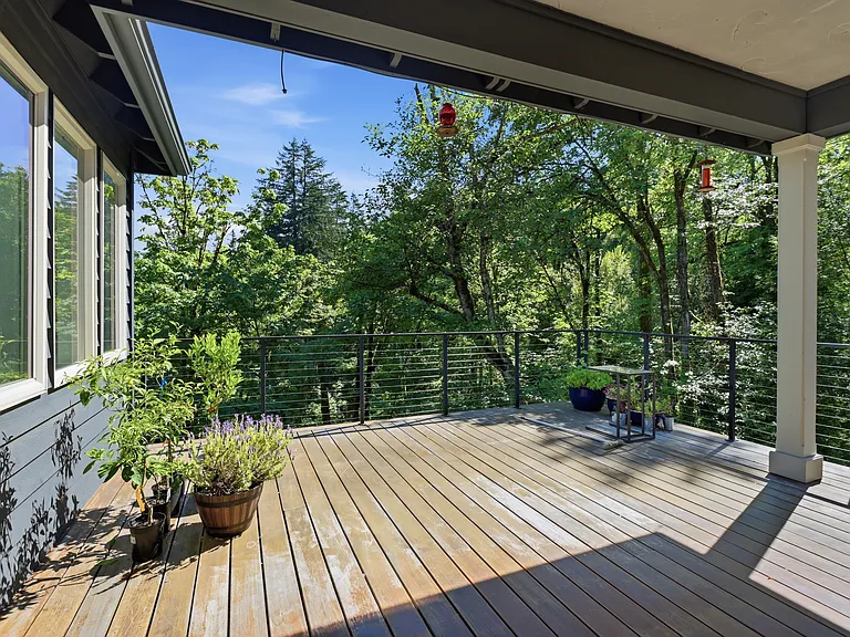 227 NW Seblar Dr — Photo 28