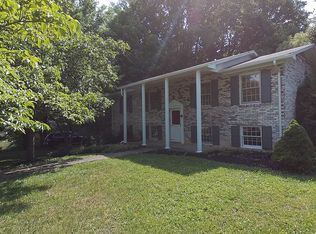 3612 Hazelnut Dr, Kingsport, TN 37664