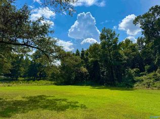 1034 Willoughby Rd, Albertville, AL 35951