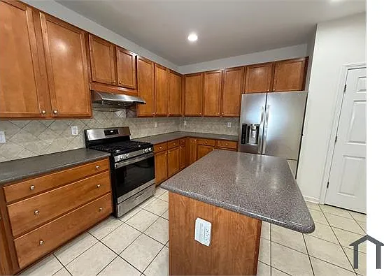 42 Rockridge Dr — Photo 6