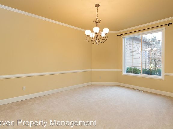 4th image of 4221 67th Avenue Ct W