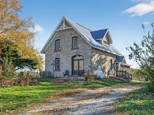 15 Bass Rd, Rideau Lakes, ON K0G 1L0