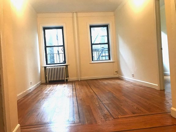 2nd image of 306 E 78th St #3