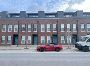 427 SW B St #427, Bentonville, AR 72712